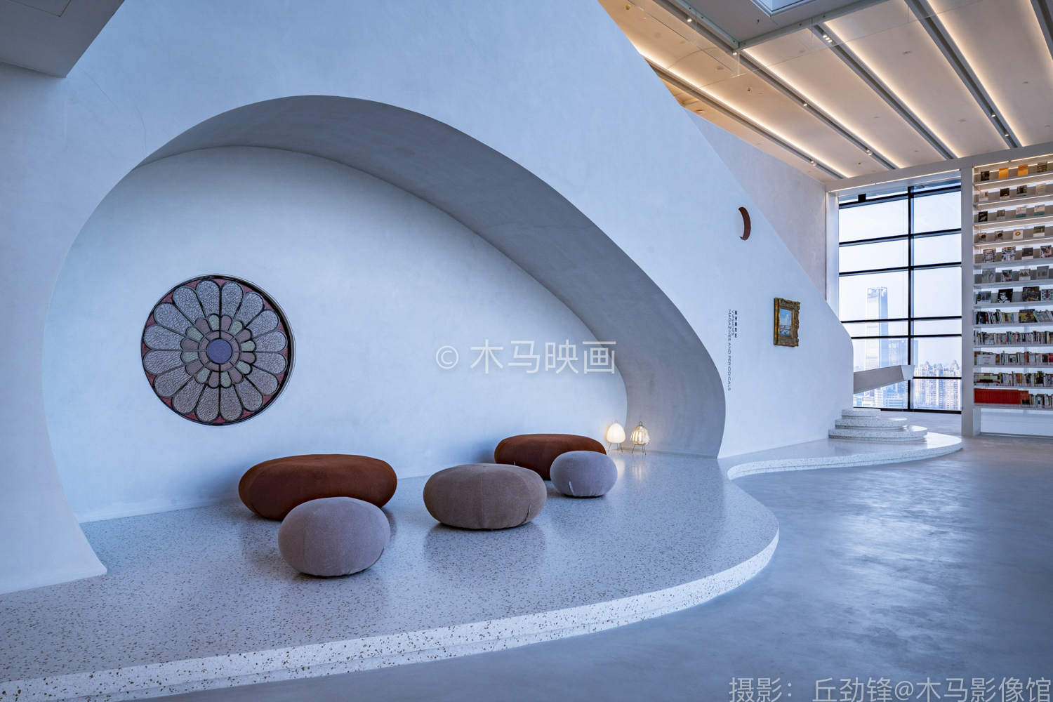 {gallery: 'gal1', smallimage: '/upload/image/202404/662715f24de9b.jpg',largeimage: '/upload/image/202404/662715f24de9b.jpg'}