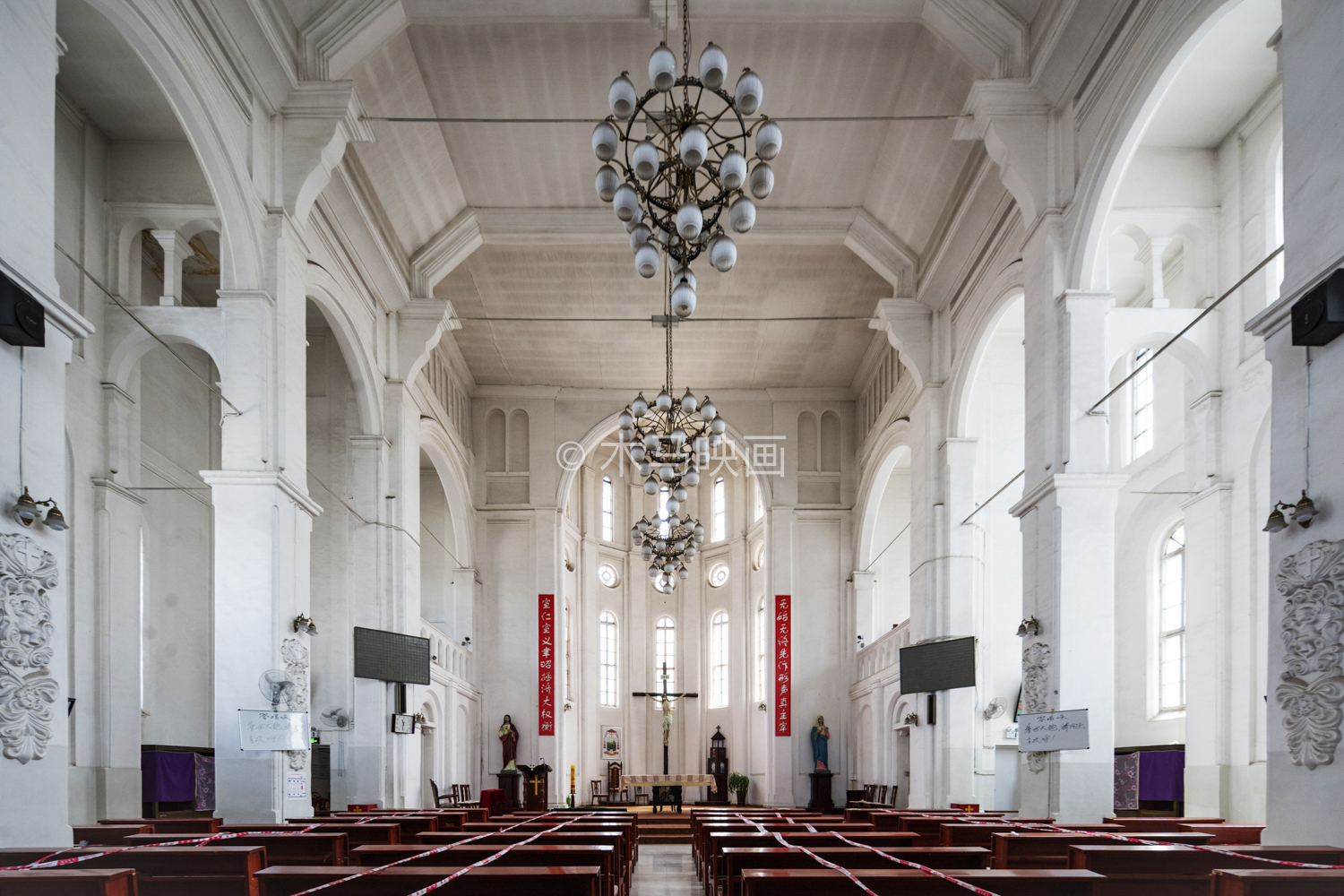 {gallery: 'gal1', smallimage: '/upload/image/202404/hhhttzjt_QIU0421.jpg',largeimage: '/upload/image/202404/hhhttzjt_QIU0421.jpg'}